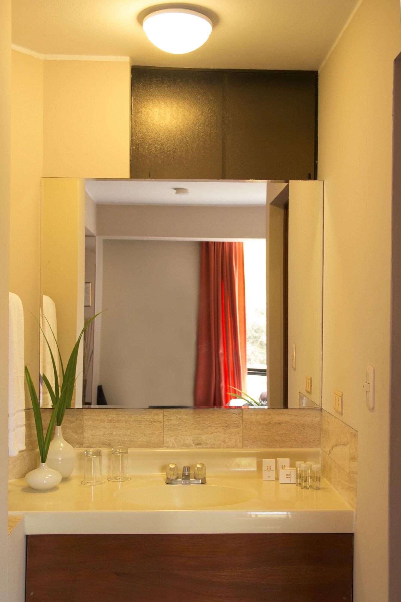 Hotel Park Suites Lima Exterior photo