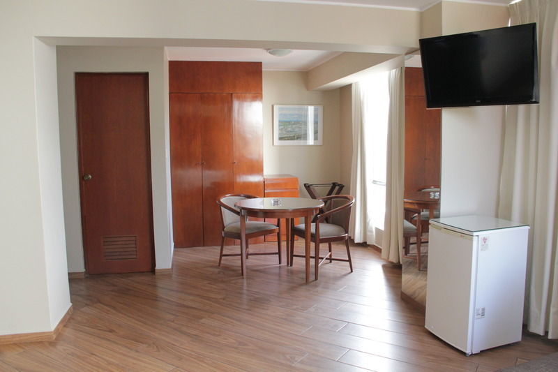 Hotel Park Suites Lima Exterior photo