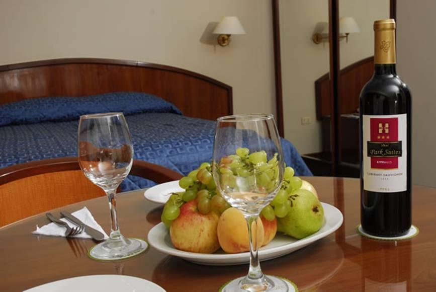 Hotel Park Suites Lima Room photo