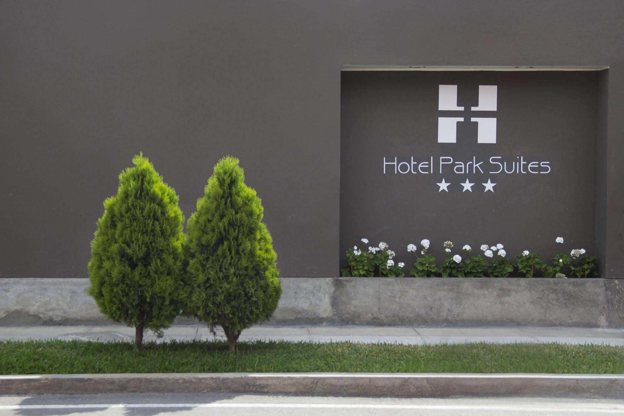 Hotel Park Suites Lima Exterior photo